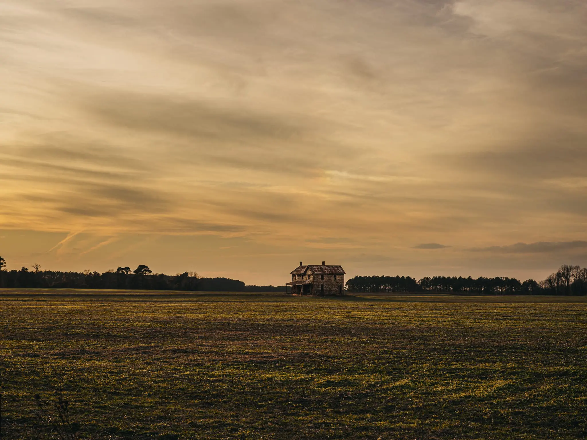 An abandoned house on a farm in Talbot County.